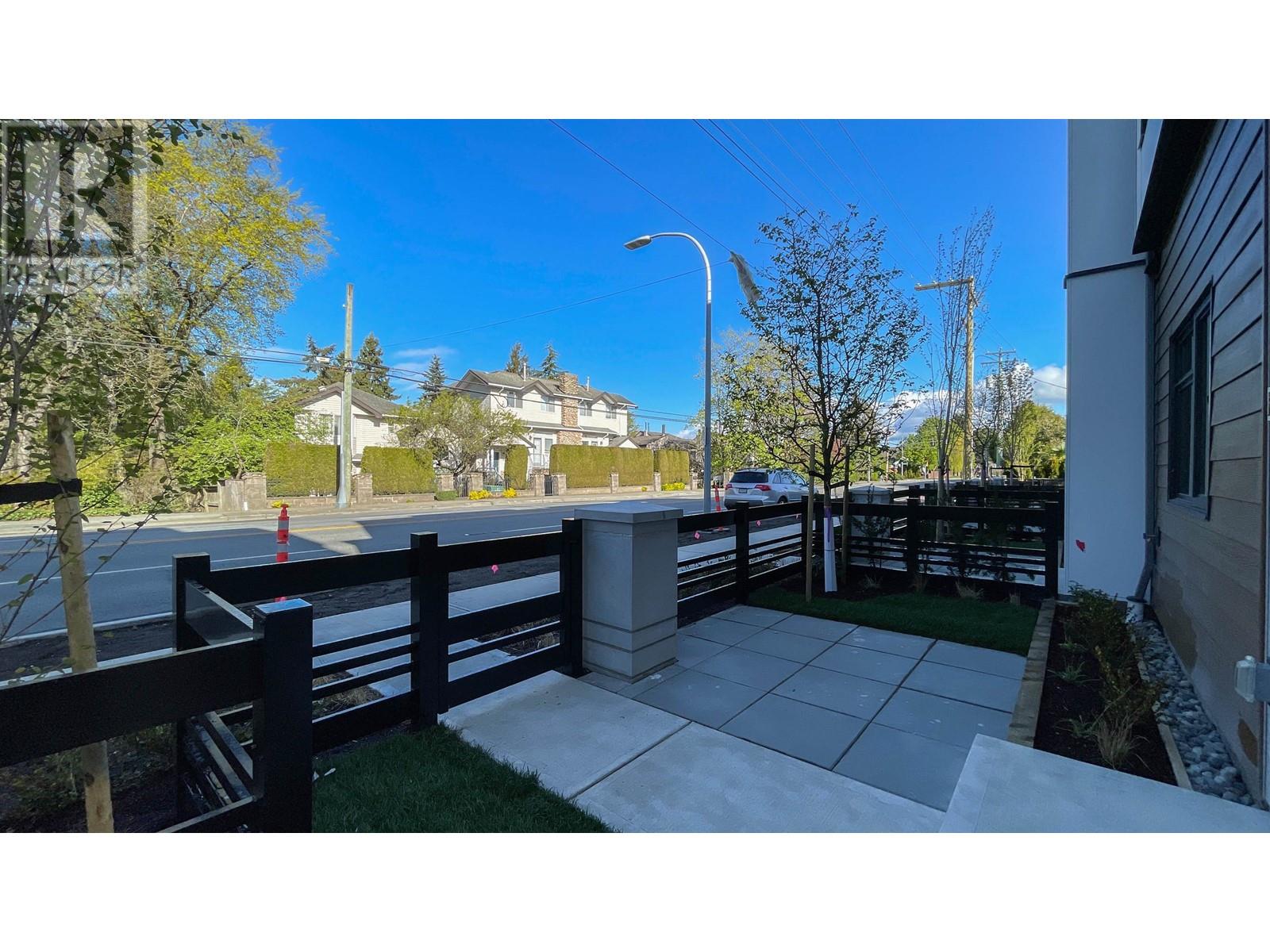 Listing Picture 2 of 30 : 25 7580 NO 1 ROAD, Richmond / 烈治文 - 魯藝地產 Yvonne Lu Group - MLS Medallion Club Member