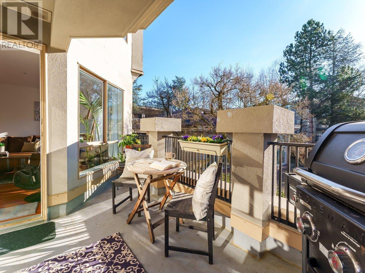 Listing Picture 13 of 22 : 212 1869 SPYGLASS PLACE, Vancouver / 溫哥華 - 魯藝地產 Yvonne Lu Group - MLS Medallion Club Member