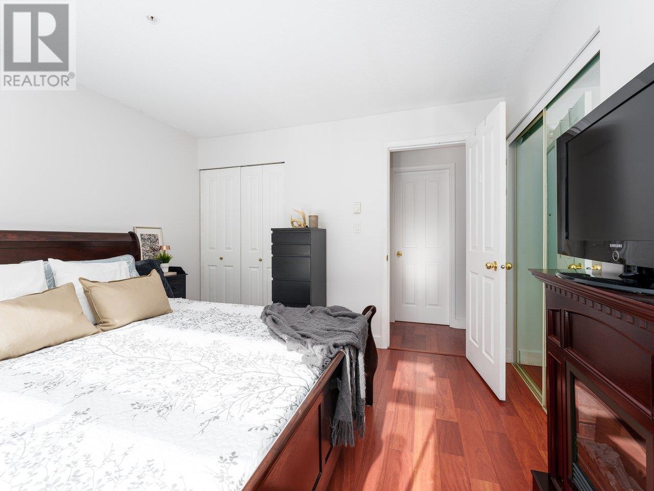 Listing Picture 9 of 22 : 212 1869 SPYGLASS PLACE, Vancouver / 溫哥華 - 魯藝地產 Yvonne Lu Group - MLS Medallion Club Member