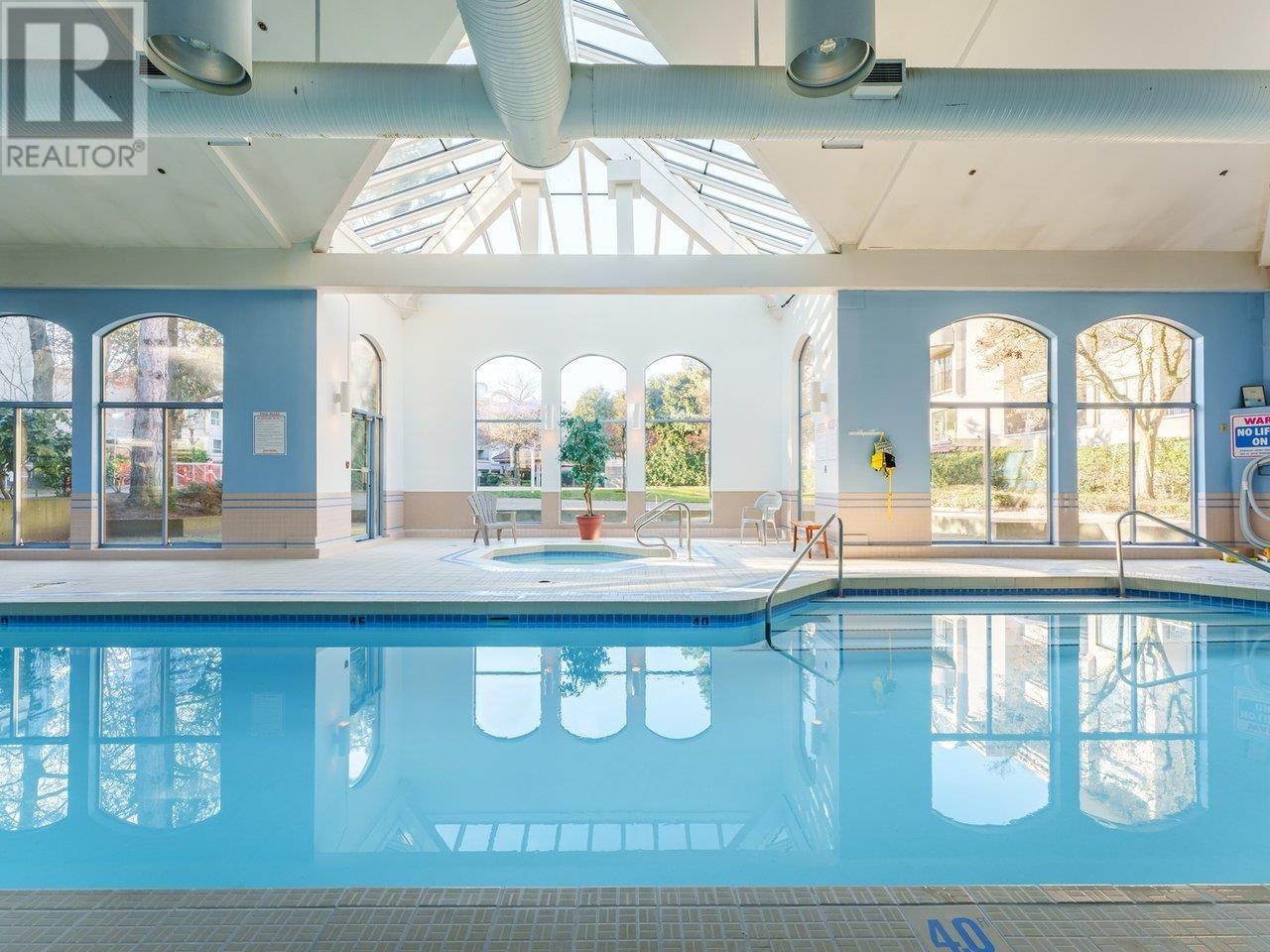 Listing Picture 17 of 22 : 212 1869 SPYGLASS PLACE, Vancouver / 溫哥華 - 魯藝地產 Yvonne Lu Group - MLS Medallion Club Member