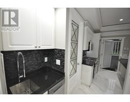 7505 KINGSWAY, Burnaby, British Columbia