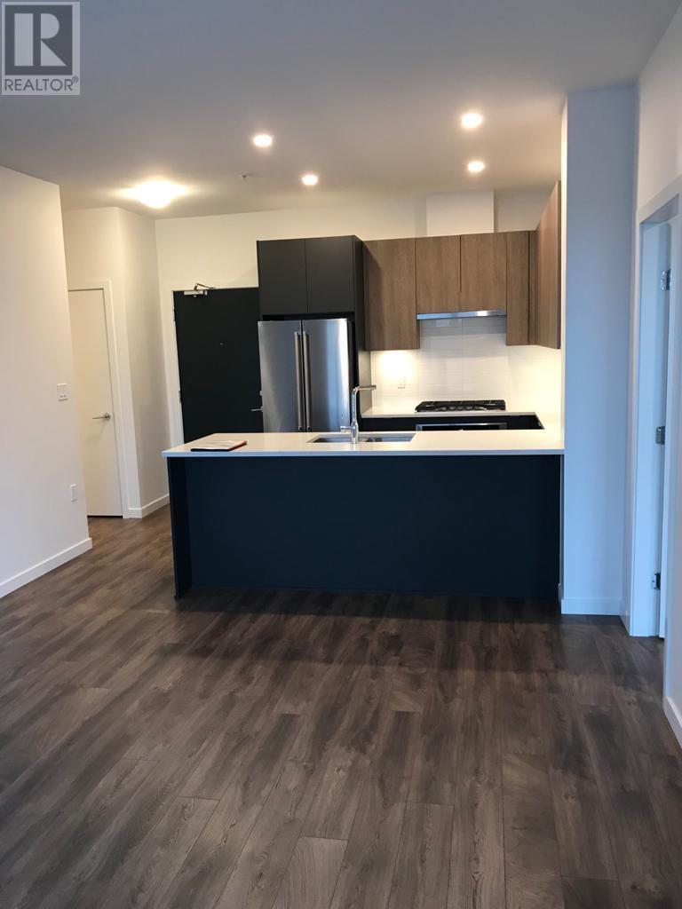 611 621 REGAN AVENUE