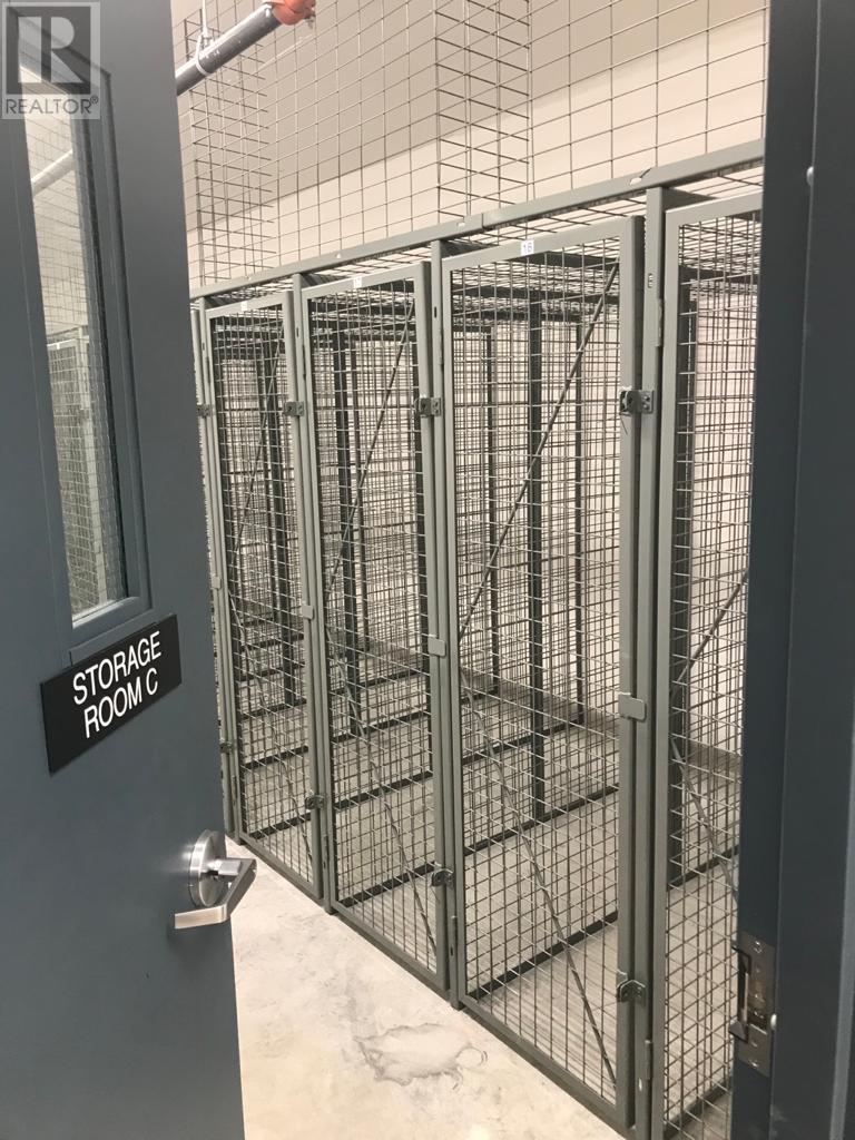 611 621 REGAN AVENUE