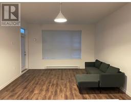 611 621 REGAN AVENUE