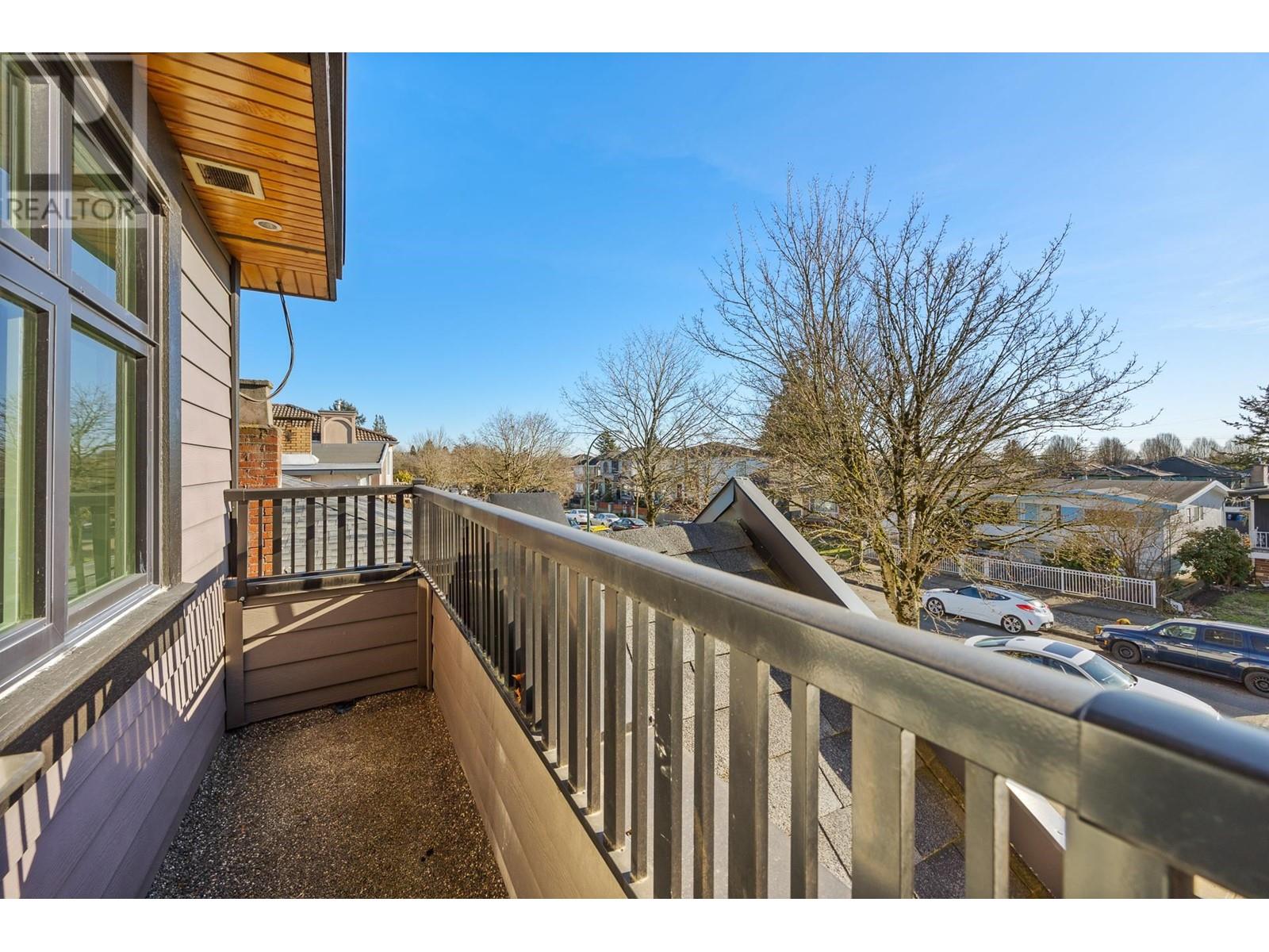 Listing Picture 18 of 24 : 273 E 58TH AVENUE, Vancouver / 溫哥華 - 魯藝地產 Yvonne Lu Group - MLS Medallion Club Member