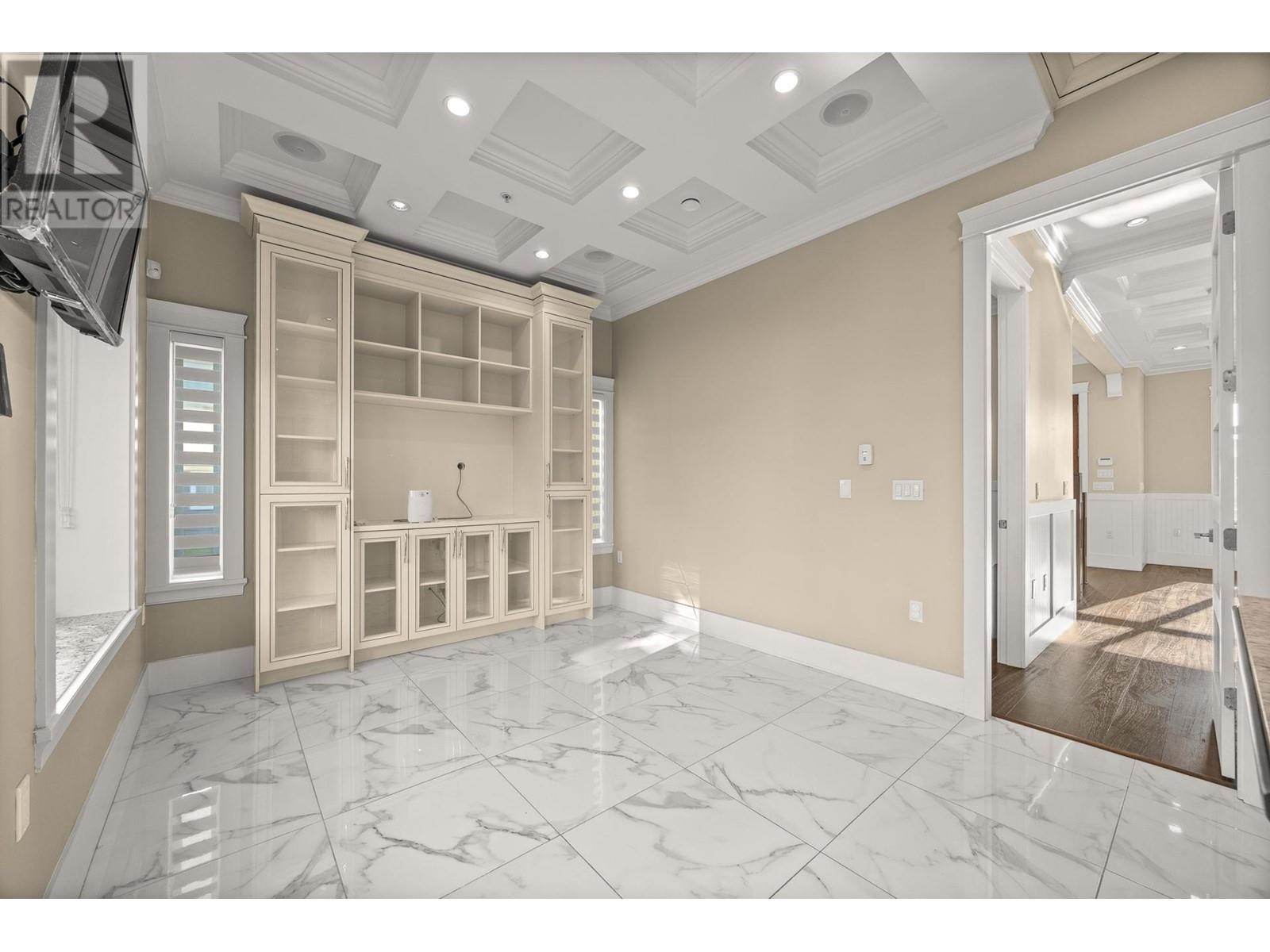 Listing Picture 9 of 24 : 273 E 58TH AVENUE, Vancouver / 溫哥華 - 魯藝地產 Yvonne Lu Group - MLS Medallion Club Member