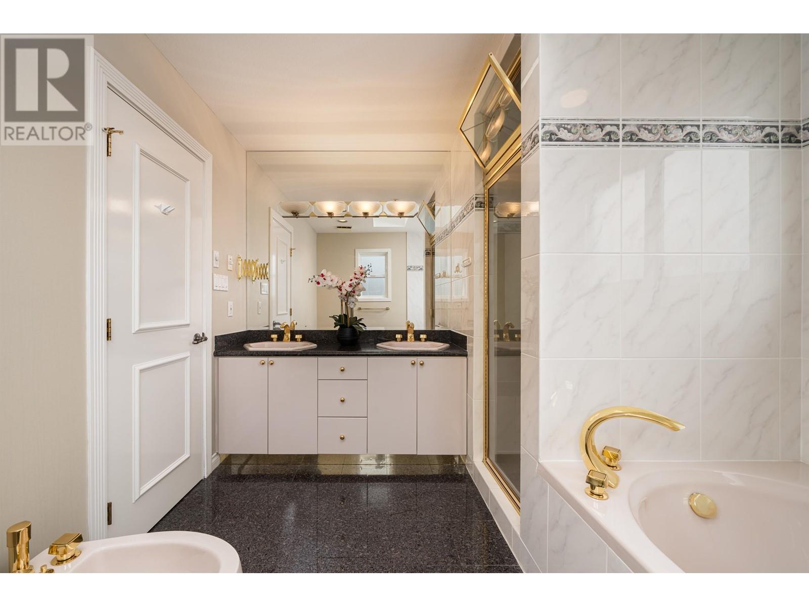 2716 W 42nd Avenue, Vancouver, British Columbia  V6N 3G5 - Photo 19 - R2951766