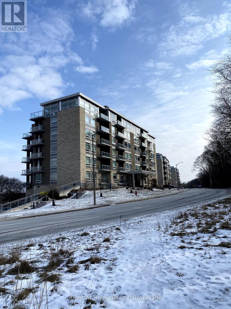 Property at 606 - 455 CHARLTON AVENUE E image 1