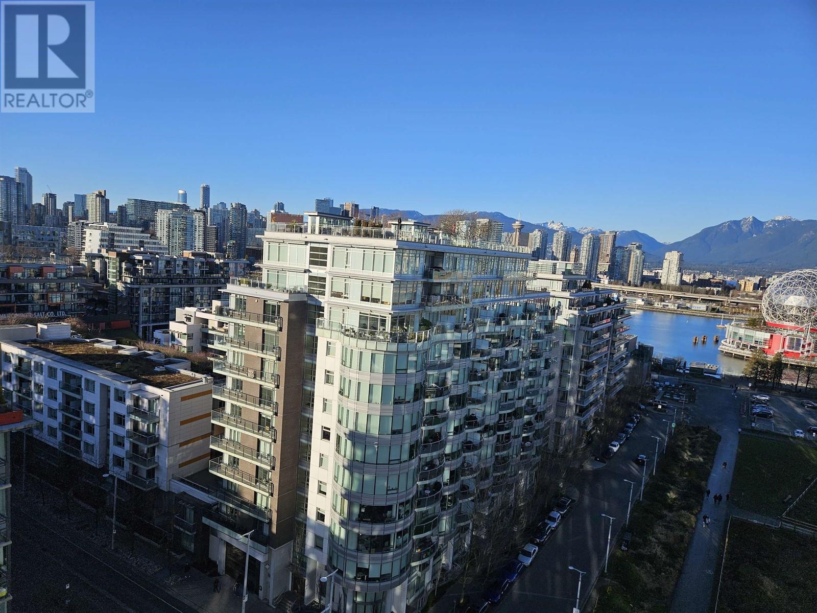 Listing Picture 3 of 15 : 1405 1708 ONTARIO STREET, Vancouver / 溫哥華 - 魯藝地產 Yvonne Lu Group - MLS Medallion Club Member