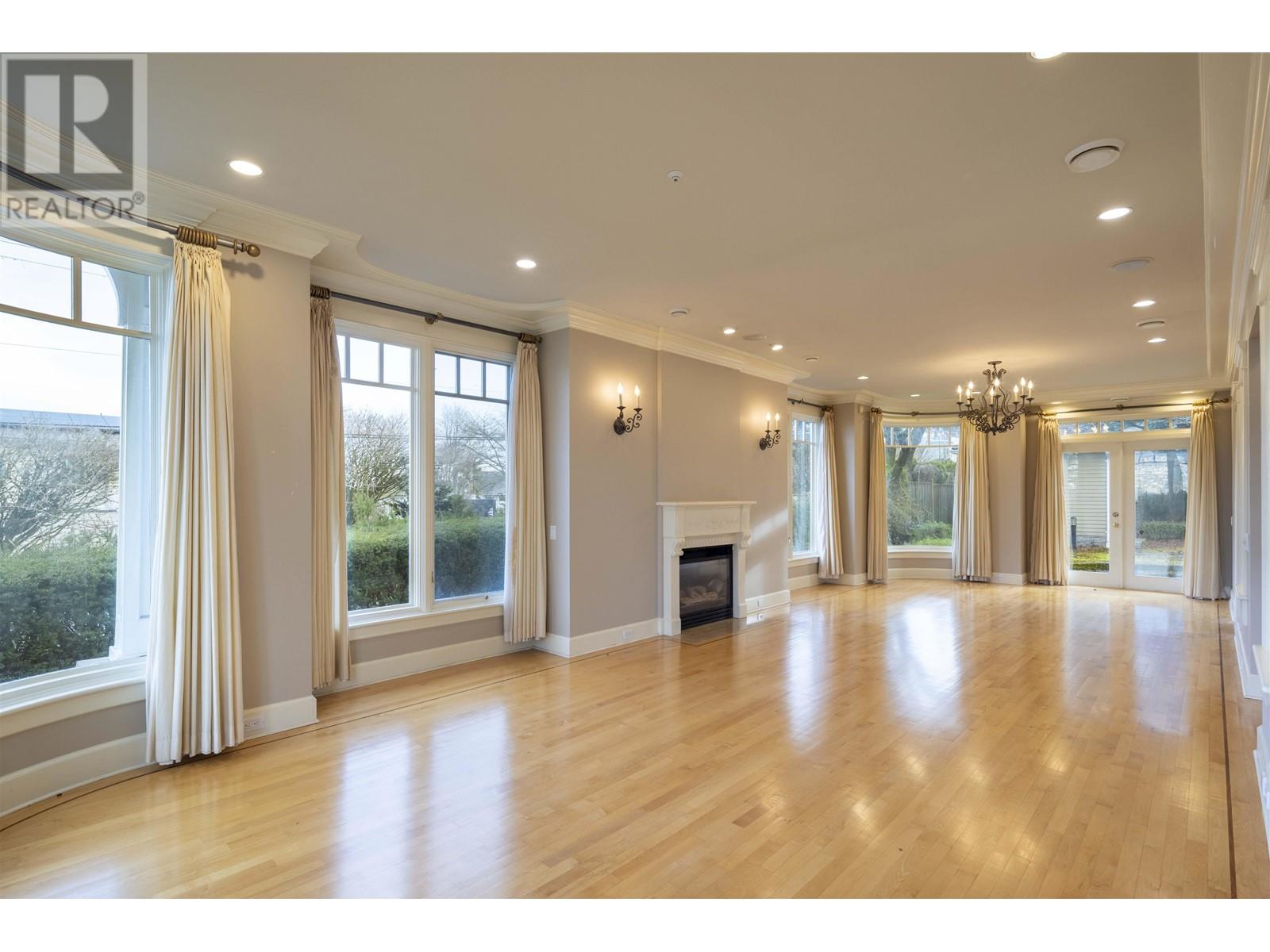 3808 W 13th Avenue, Vancouver, British Columbia  V6R 2S8 - Photo 4 - R2944809
