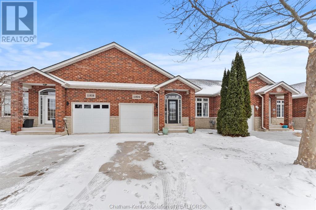 MLS# 25001599: 11924 Cobblestone CRESCENT, Windsor, Canada