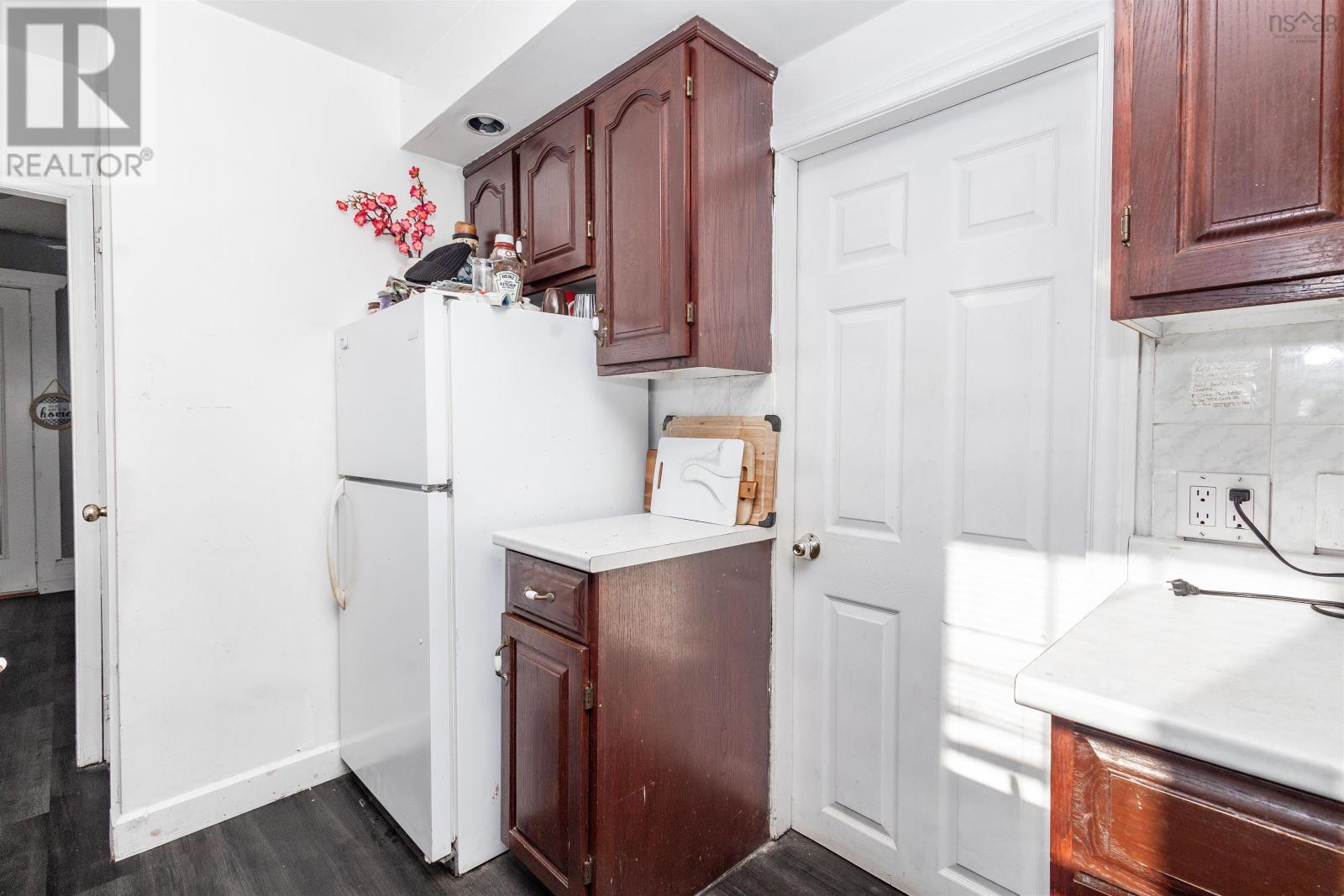 26 Mcdougall Street, Glace Bay, Nova Scotia  B1A 3E7 - Photo 12 - 202501621