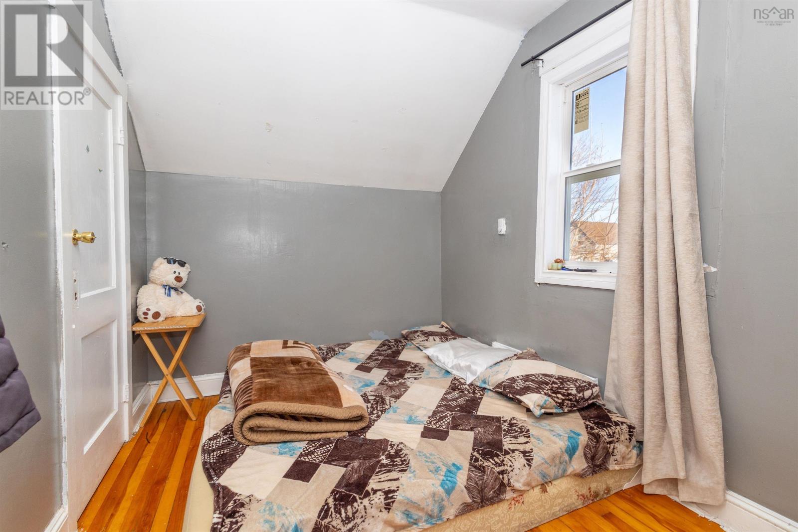 26 Mcdougall Street, Glace Bay, Nova Scotia  B1A 3E7 - Photo 23 - 202501621