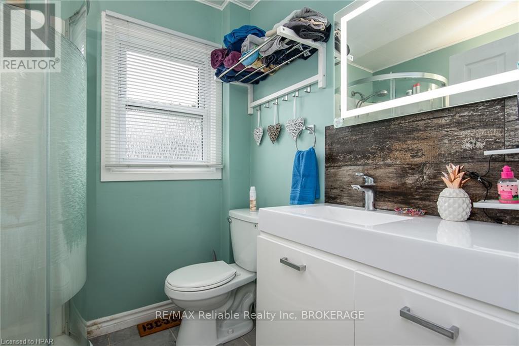 51 Dunlop Street, Central Huron, Ontario  N0M 1L0 - Photo 22 - X10780886