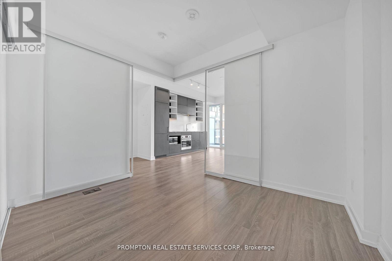 623 - 20 Edward Street, Toronto, Ontario  M5G 0C5 - Photo 11 - C11941446