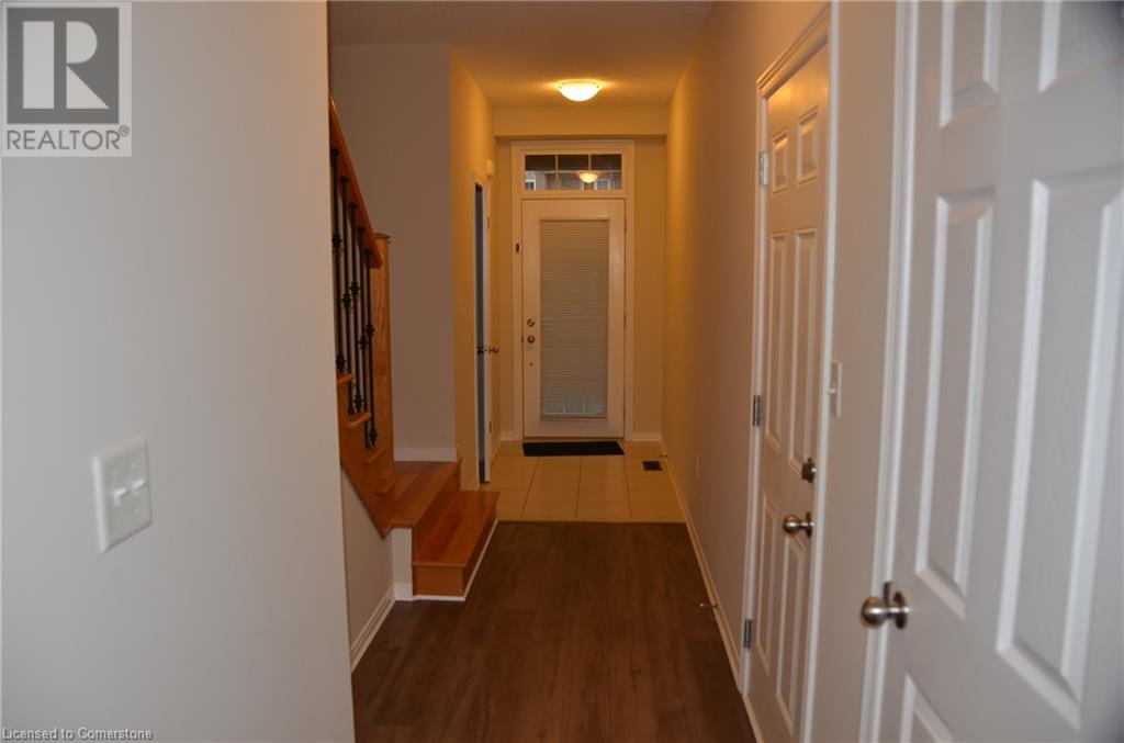 370 Stonehenge Drive Unit# 6, Ancaster, Ontario  L9K 0H9 - Photo 2 - 40693379