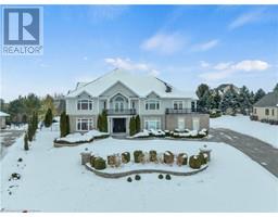 26 PADDOCK Court, Kitchener, Ontario