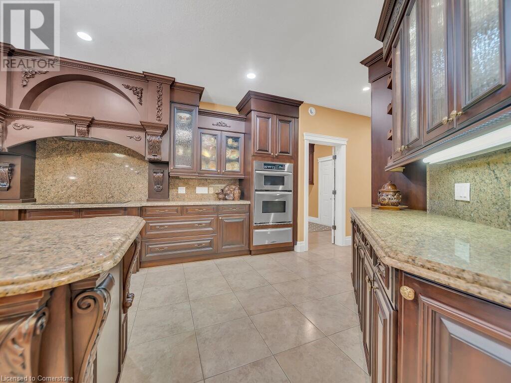 26 Paddock Court, Kitchener, Ontario  N2C 2R4 - Photo 12 - 40667937