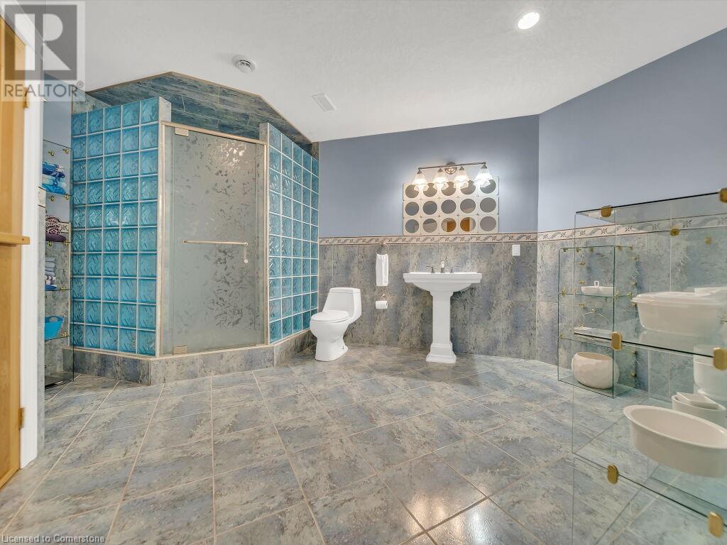 26 Paddock Court, Kitchener, Ontario  N2C 2R4 - Photo 42 - 40667937