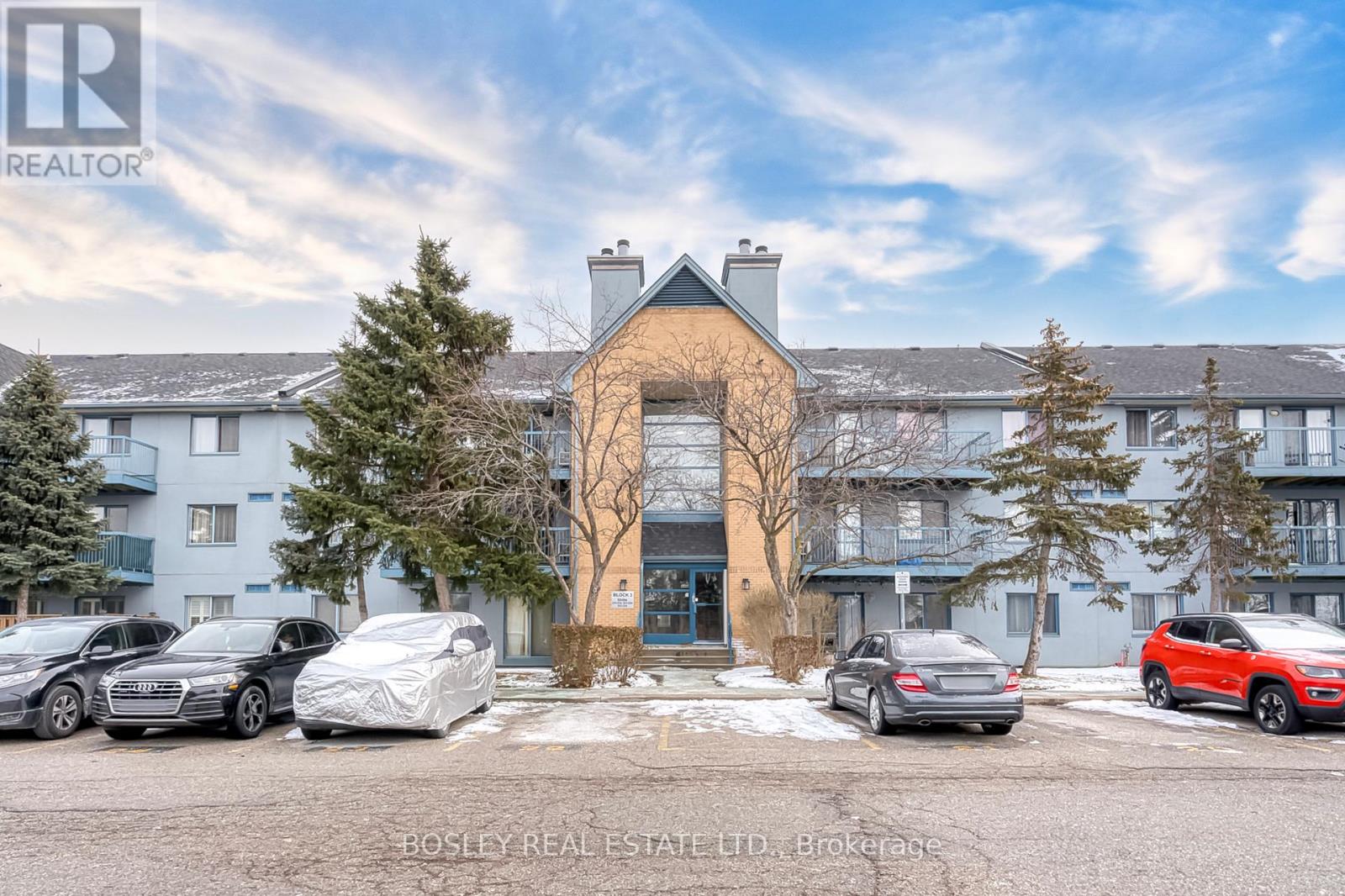 311 - 65 Trailwood Drive, Mississauga, Ontario  L4Z 3L1 - Photo 2 - W11941633