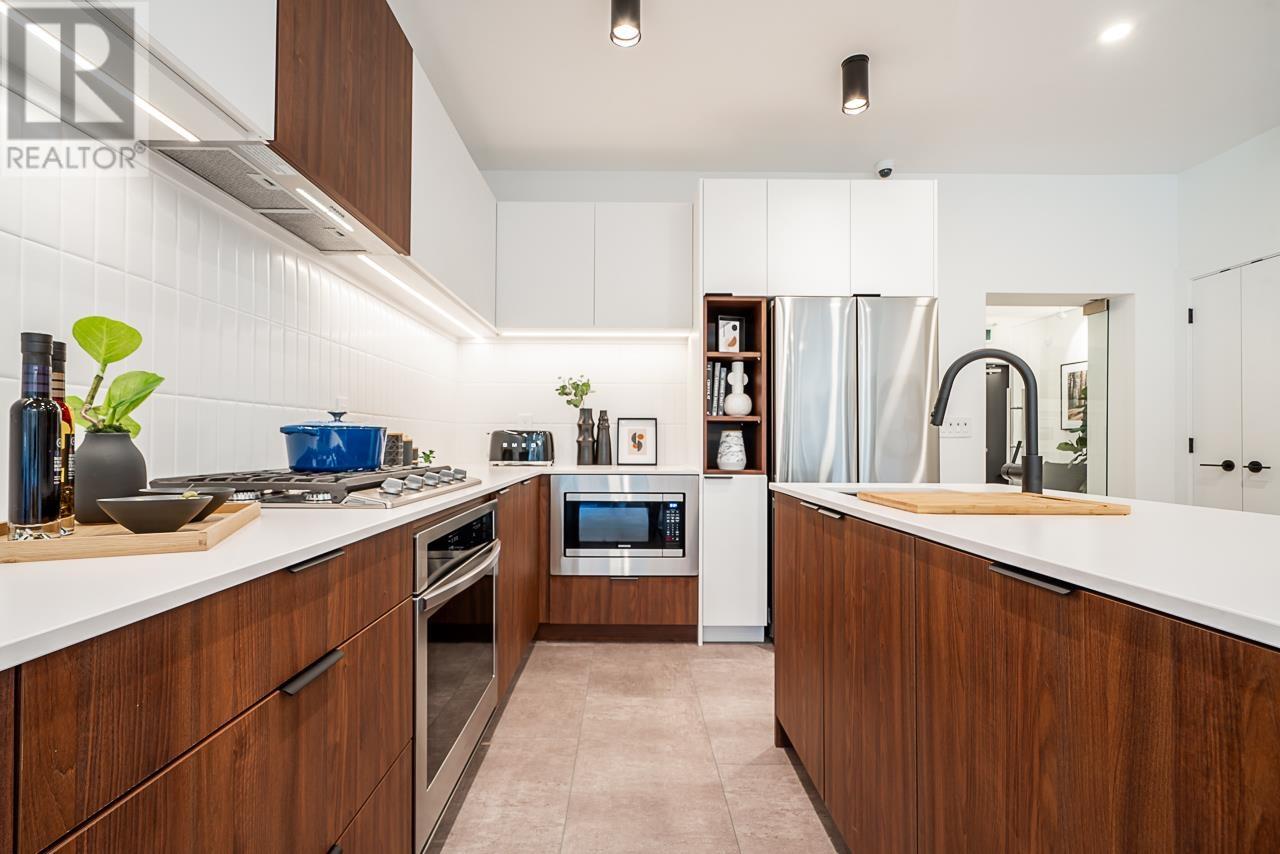 108 623 Kemsley Avenue, Coquitlam, British Columbia  V3J 3Z4 - Photo 8 - R2960178