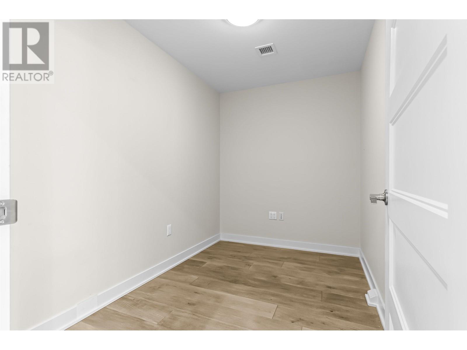 210 6168 London Road, Richmond, British Columbia  V7E 0C1 - Photo 19 - R2960182