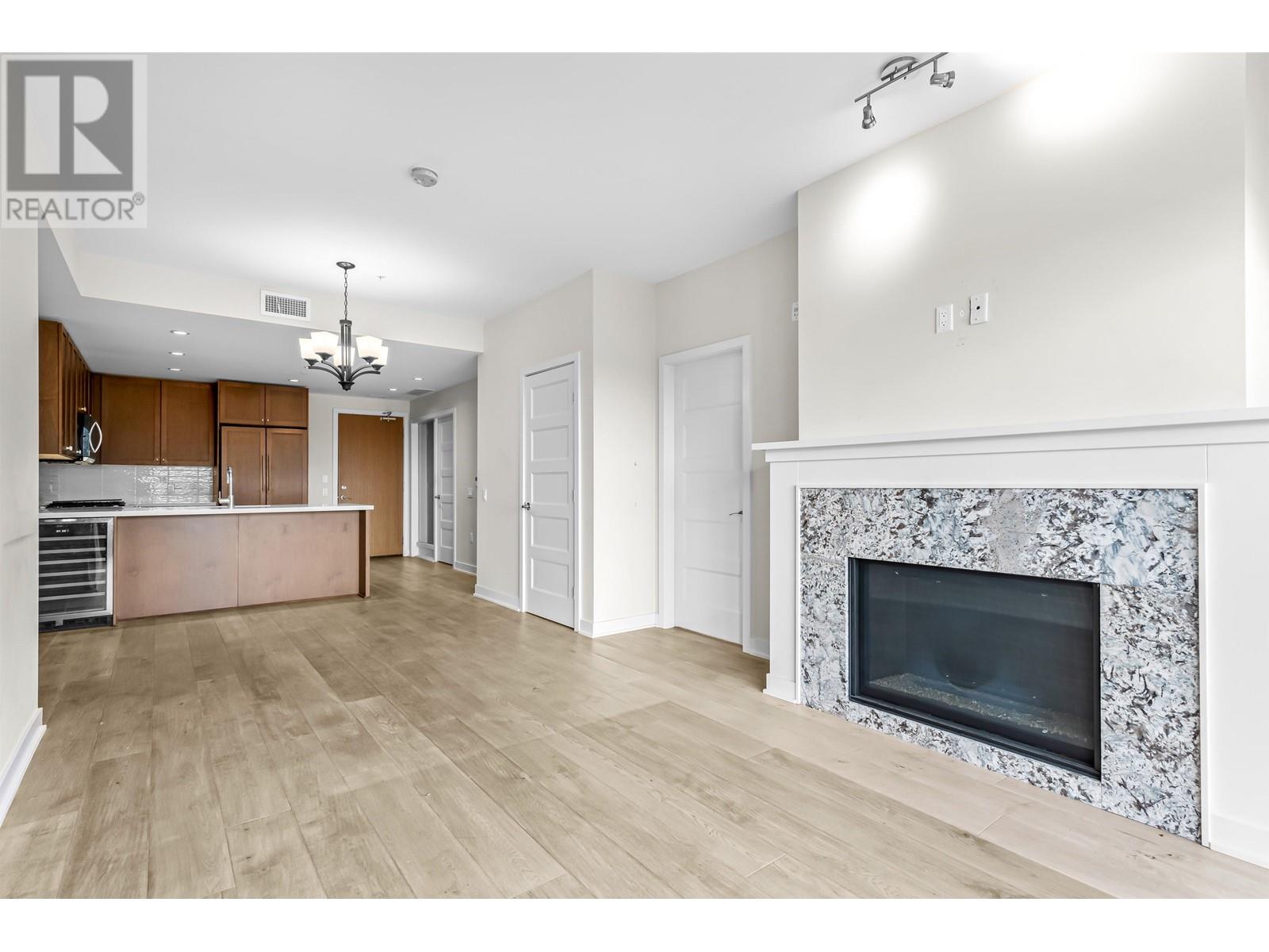 210 6168 London Road, Richmond, British Columbia  V7E 0C1 - Photo 4 - R2960182