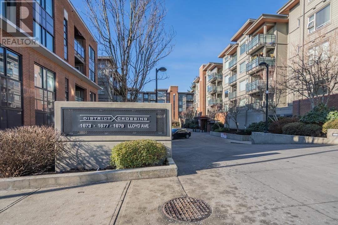 303 1677 Lloyd Avenue, North Vancouver, British Columbia V7P 0B1 - Photo 1 - R2960183