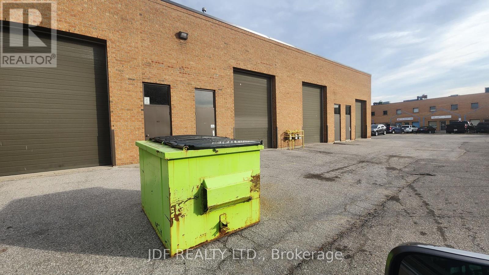 11-14 - 577 Edgeley Boulevard, Vaughan (Concord), Ontario  L4K 4B2 - Photo 2 - N11941691