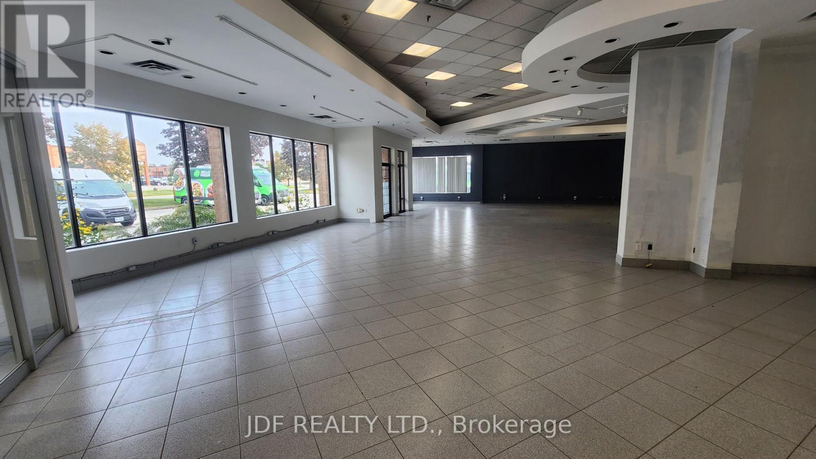 11-14 - 577 Edgeley Boulevard, Vaughan (Concord), Ontario  L4K 4B2 - Photo 6 - N11941691