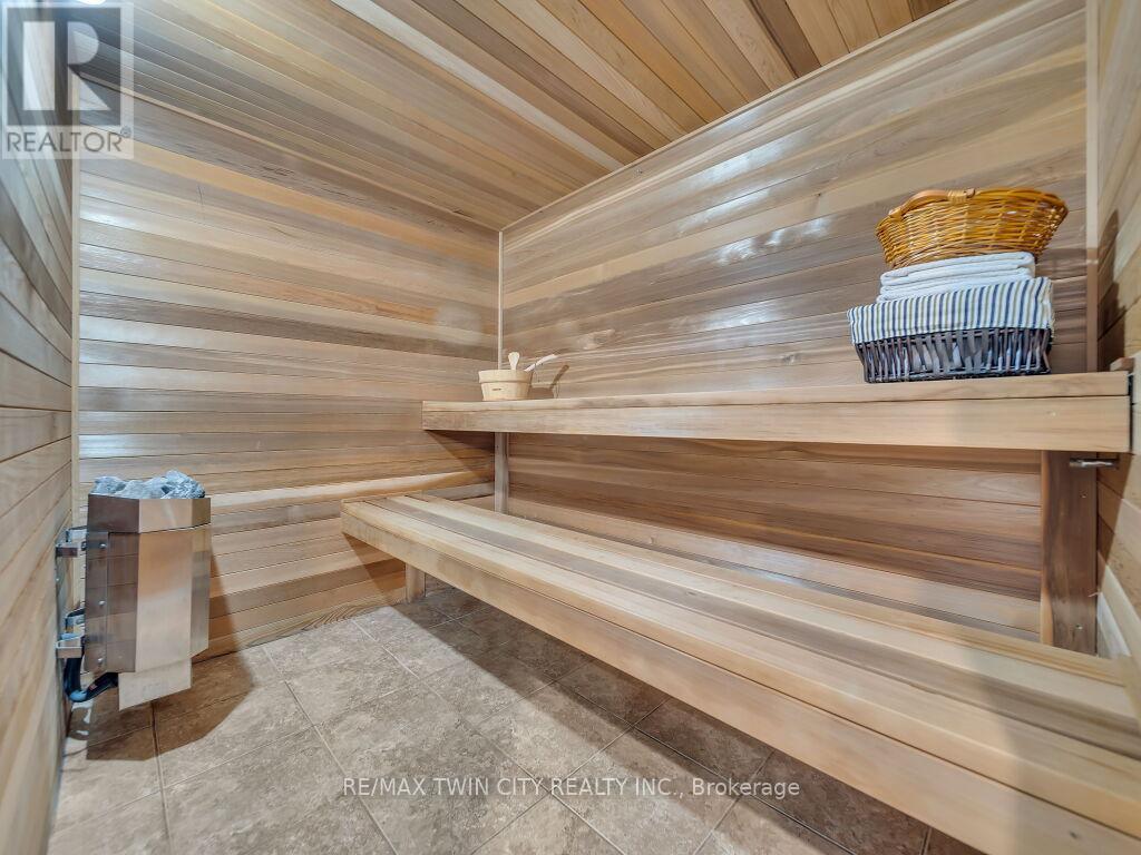26 Paddock Court, Kitchener, Ontario  N2C 2R4 - Photo 34 - X11924527