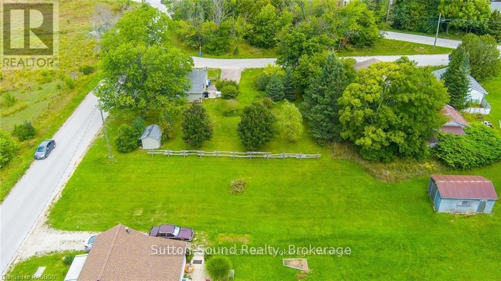 665 Watson Street, South Bruce Peninsula, Ontario  N0H 2T0 - Photo 5 - X11941776