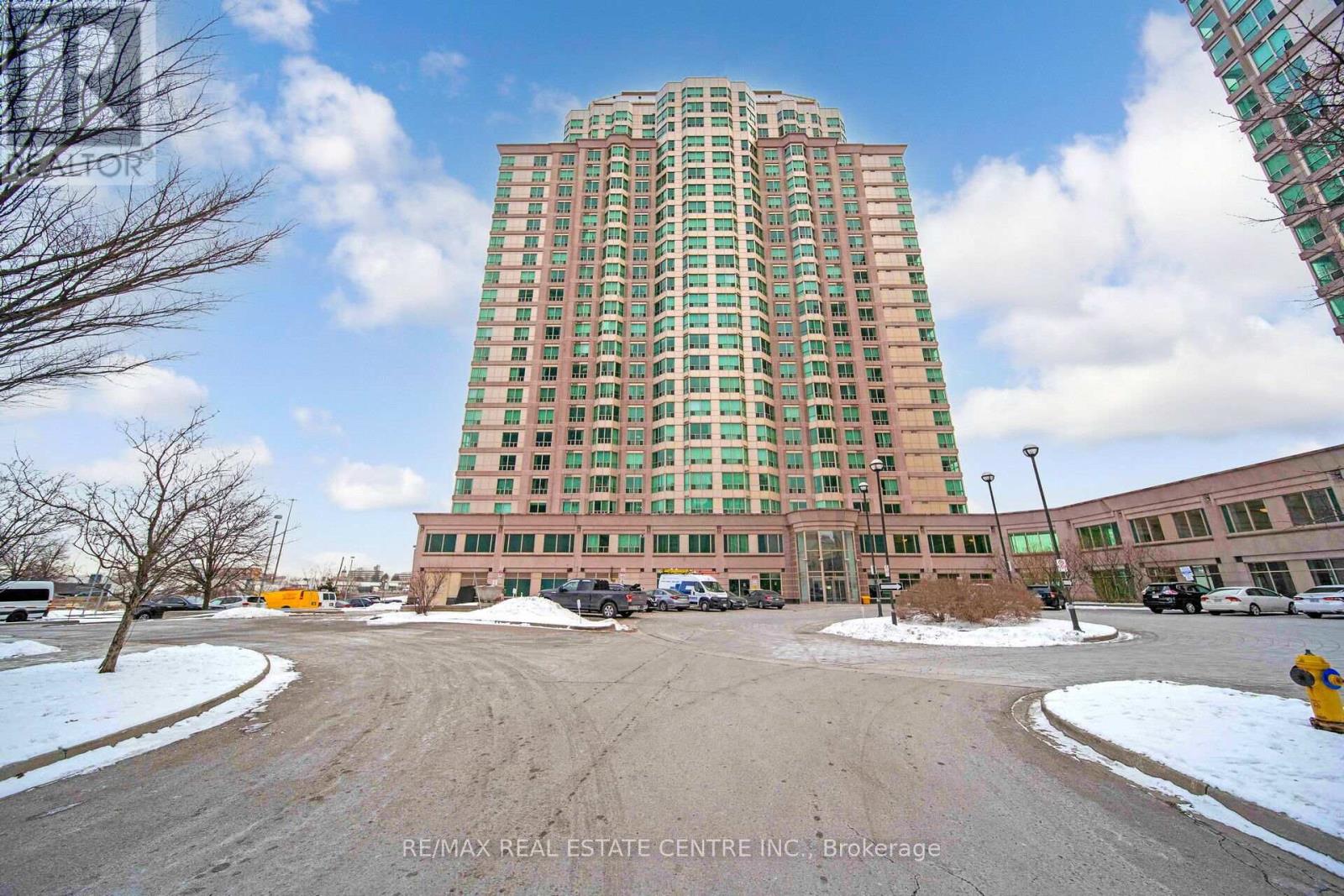 603 - 11 Lee Centre Drive, Toronto, Ontario  M1H 3J5 - Photo 1 - E11941704