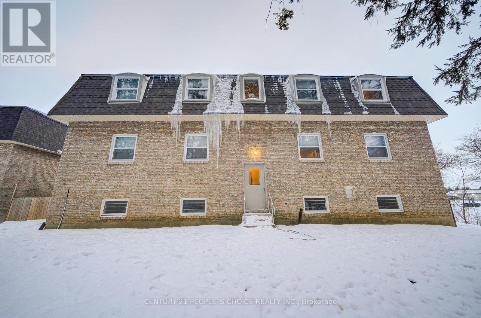 2 - 101 Westmount Road, Waterloo, Ontario  N2L 5G5 - Photo 10 - X11941775
