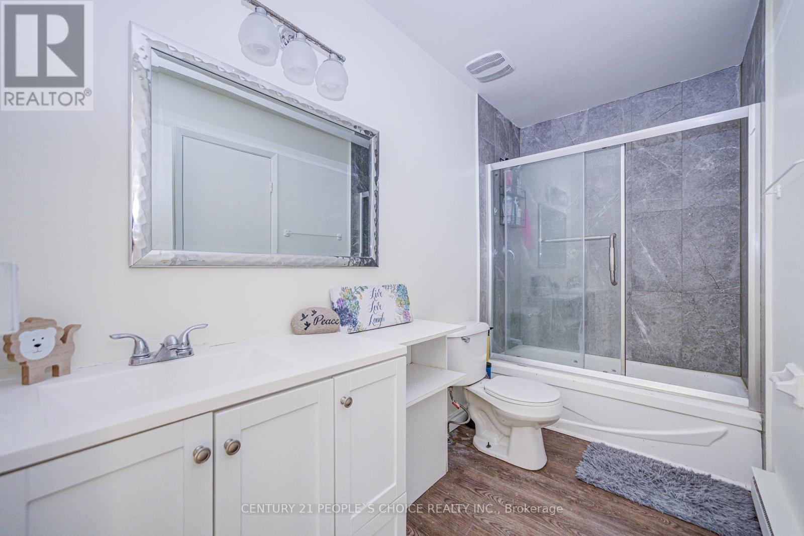 2 - 101 Westmount Road, Waterloo, Ontario  N2L 5G5 - Photo 22 - X11941775