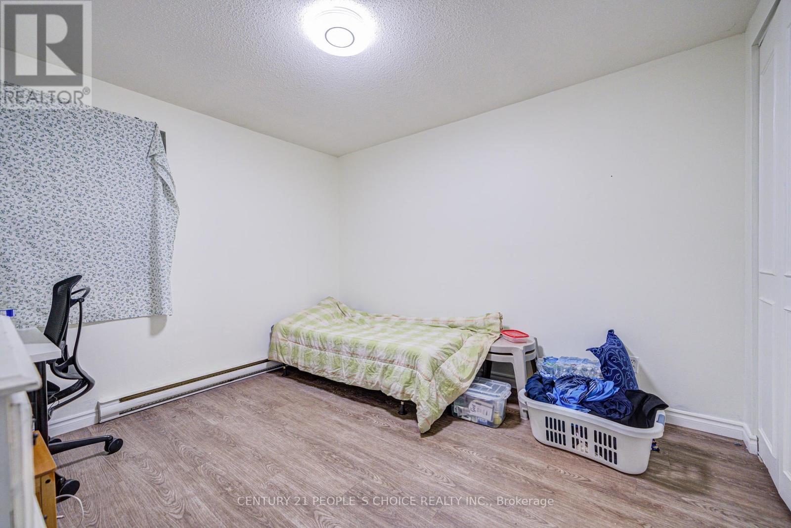2 - 101 Westmount Road, Waterloo, Ontario  N2L 5G5 - Photo 25 - X11941775