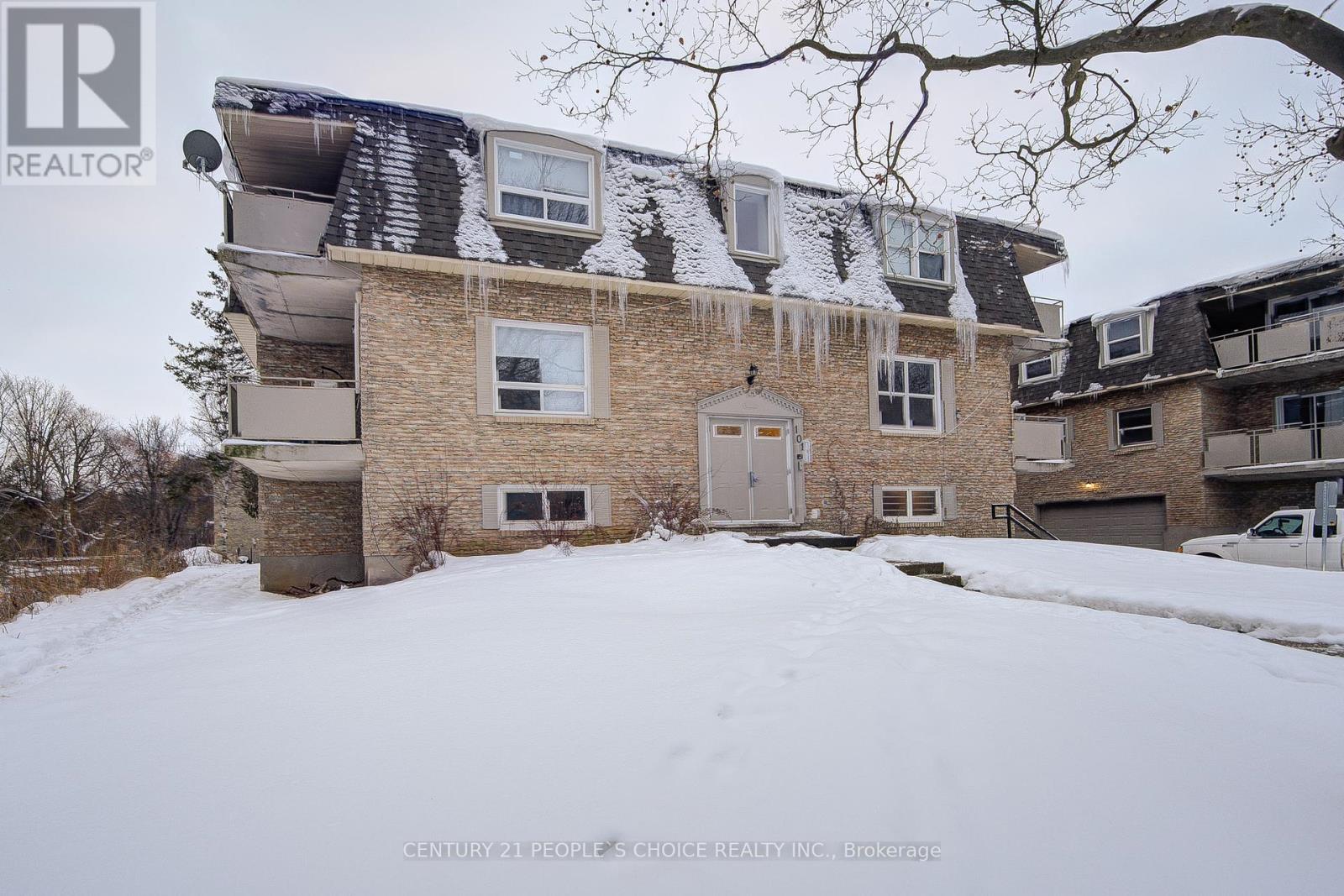 2 - 101 Westmount Road, Waterloo, Ontario  N2L 5G5 - Photo 4 - X11941775