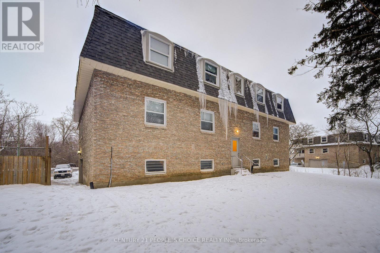 2 - 101 Westmount Road, Waterloo, Ontario  N2L 5G5 - Photo 9 - X11941775