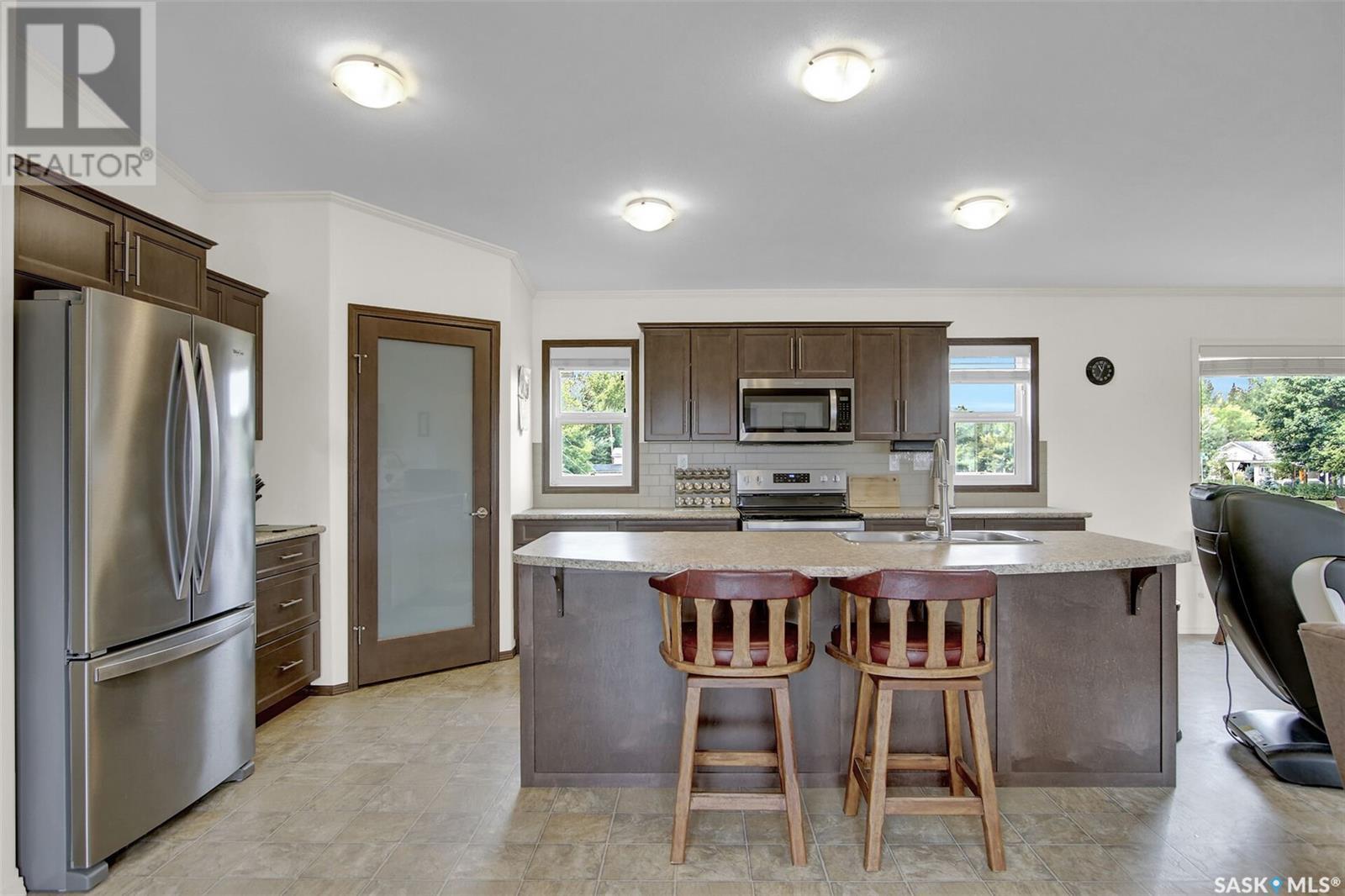 Property at 143 Marine DRIVE image 5