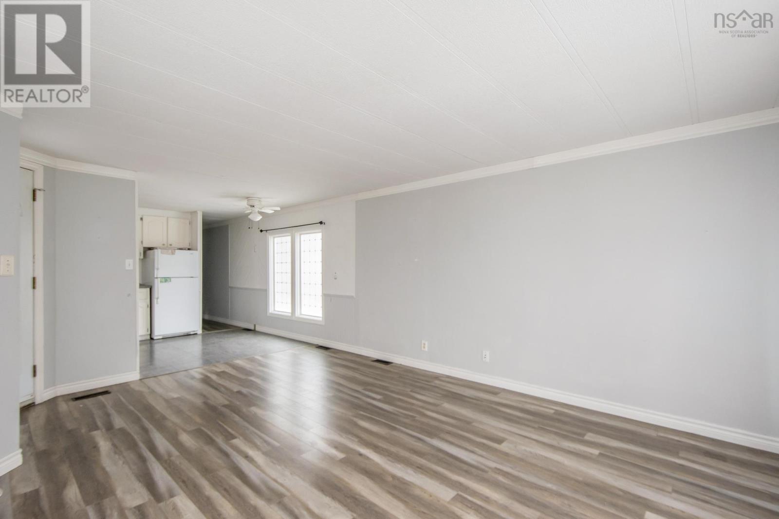 166 Hilltop Drive, Lower Sackville, Nova Scotia  B4C 2P5 - Photo 5 - 202501658