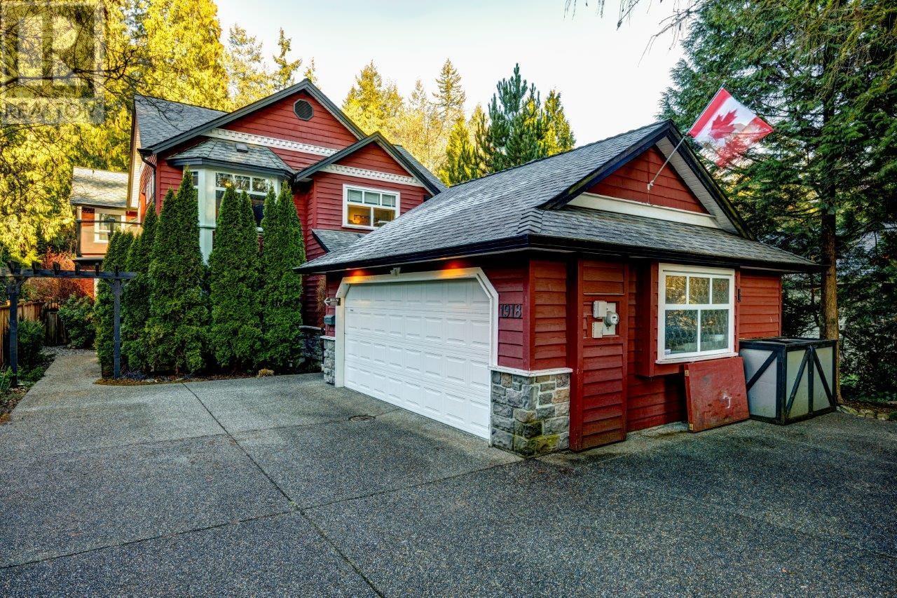 1918 Peters Road, North Vancouver, British Columbia V7J 1Y9 - Photo 1 - R2960195