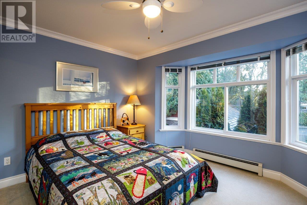 1918 Peters Road, North Vancouver, British Columbia V7J 1Y9 - Photo 13 - R2960195