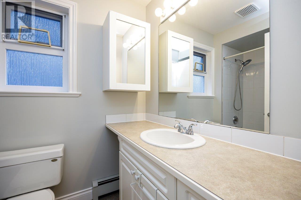 1918 Peters Road, North Vancouver, British Columbia V7J 1Y9 - Photo 21 - R2960195