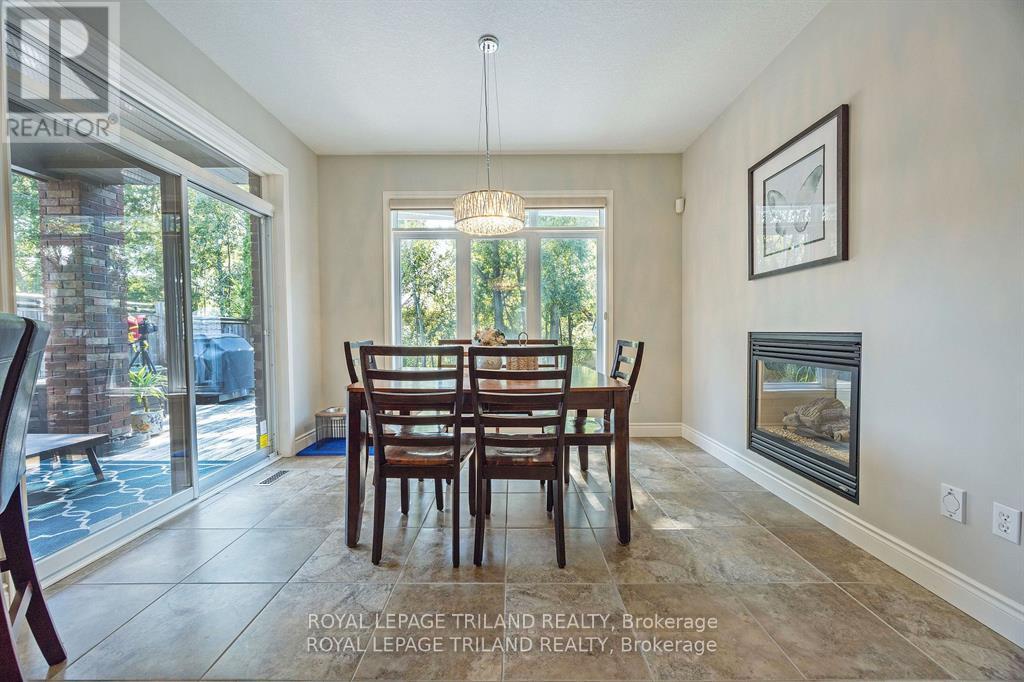 Photo 9 of 37 for 1519 Privet Place