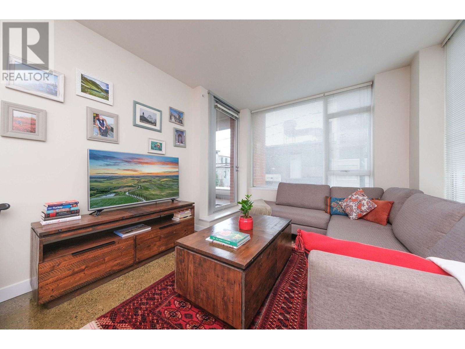 207 221 Union Street, Vancouver, British Columbia  V6A 0B4 - Photo 5 - R2959054