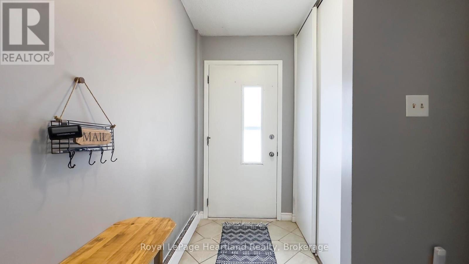 666 Hunter Street, Kincardine, Ontario  N2Z 1S1 - Photo 3 - X11941963