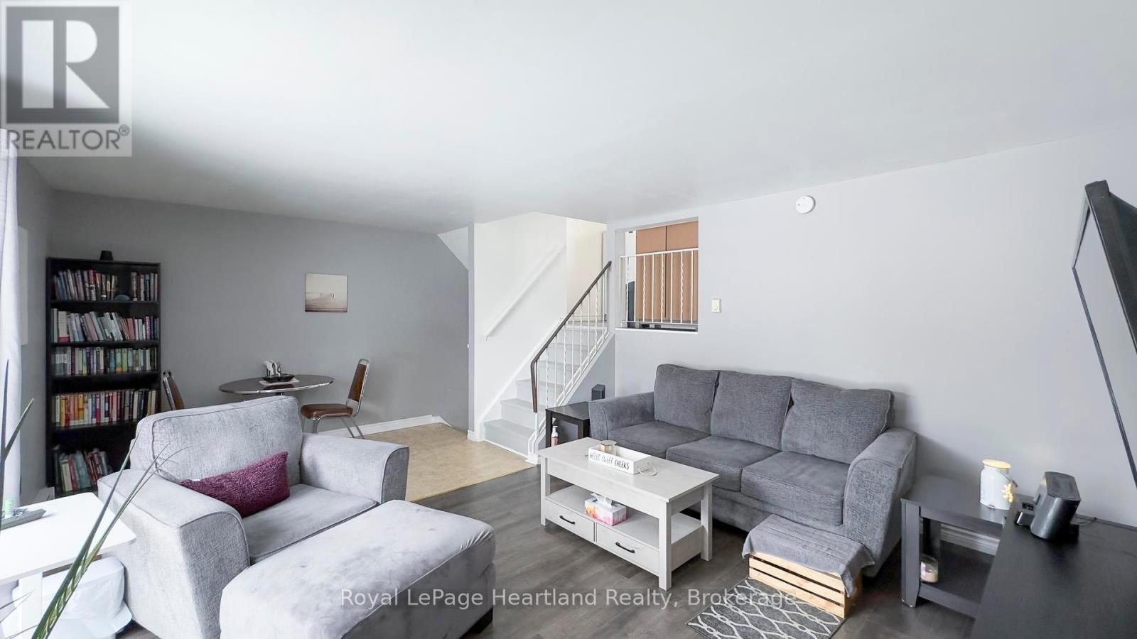 666 Hunter Street, Kincardine, Ontario  N2Z 1S1 - Photo 8 - X11941963