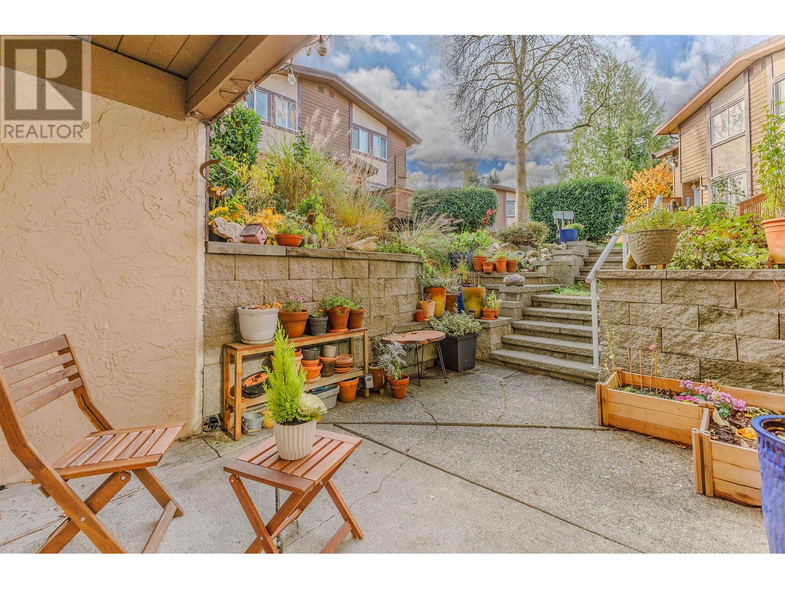 2 304 Afton Lane, Port Moody, British Columbia V3H 3V9 - Photo 2 - R2942056