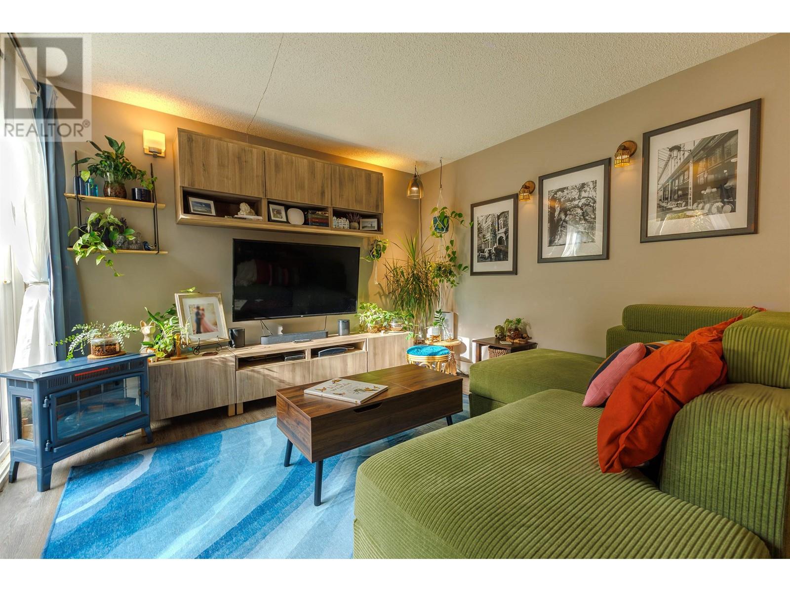2 304 Afton Lane, Port Moody, British Columbia V3H 3V9 - Photo 1 - R2942056