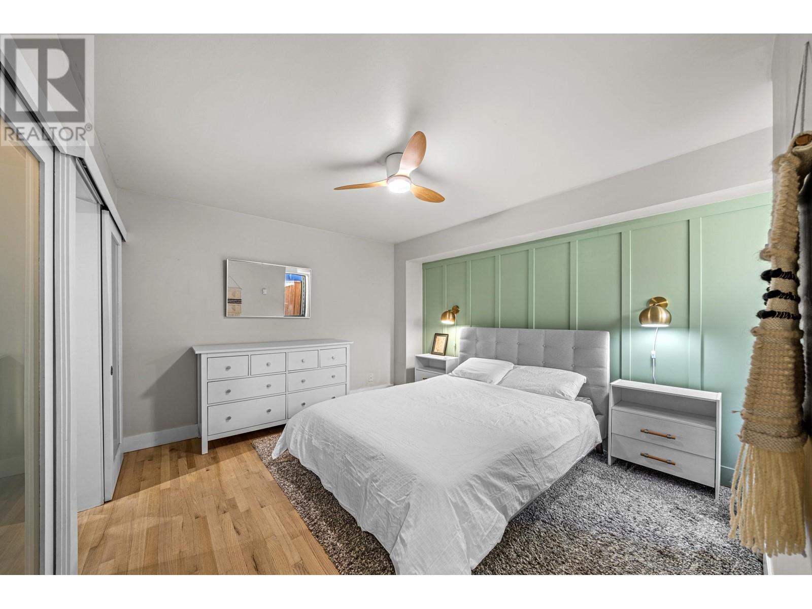 Listing Picture 14 of 33 : 104 1922 W 7TH AVENUE, Vancouver / 溫哥華 - 魯藝地產 Yvonne Lu Group - MLS Medallion Club Member